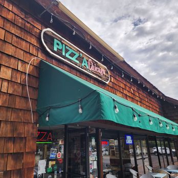 Pizz'A Chicago - Outside - Pizza Near Me - Santa Clara, California Pizz'A Chicago - Outside - Pizza Near Me - Santa Clara, California