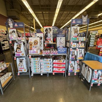 Petco - Inside - Pet Stores Near Me - San Jose, California Petco - Inside - Pet Stores Near Me - San Jose, California