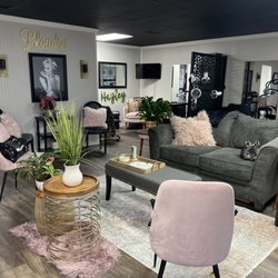 Blondies Salon