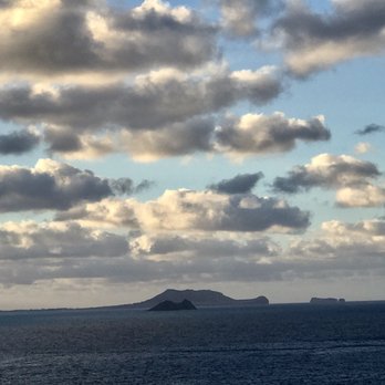 Makapu'u Lookout - Dusk- clouds rolling in - Landmarks & Historical Buildings Near Me - Waimanalo, Hawaii Makapu'u Lookout - Dusk- clouds rolling in - Landmarks & Historical Buildings Near Me - Waimanalo, Hawaii
