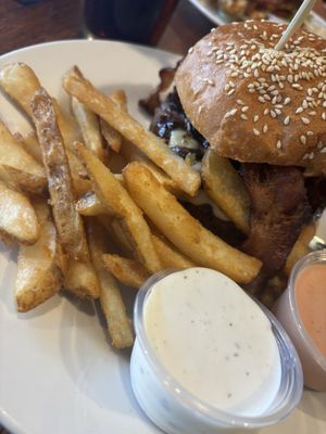 Grant's Neighborhood Grill by null