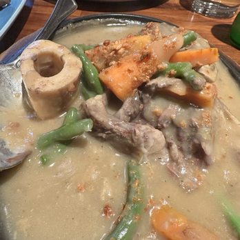 Avenida Restaurant - Sizzling Bulalo - delish! Beef shank with a delightful mushroom gravy - Filipino Near Me - San Mateo, California