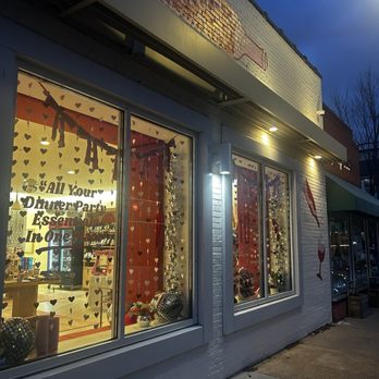 Dinner Party - Beer, Wine & Spirits Near Me - Richmond, Virginia
