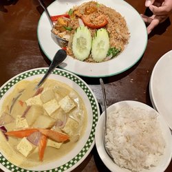 Racha Noodles & Thai Cuisine Redmond - Yellow Curry and Thai Fried Rice