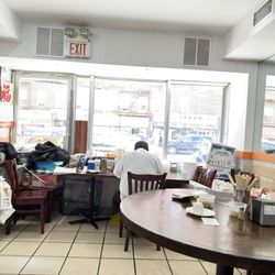 Shun Won Chinese Restaurant - Inside