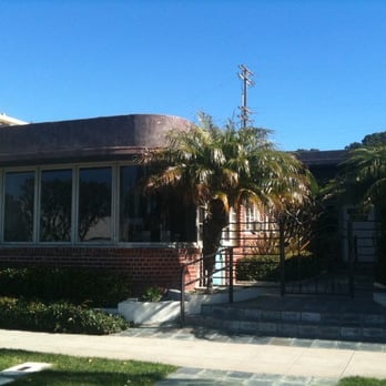 Robert A Rees, DDS - Oral Surgeons Near Me - La Jolla, California Robert A Rees, DDS - Oral Surgeons Near Me - La Jolla, California