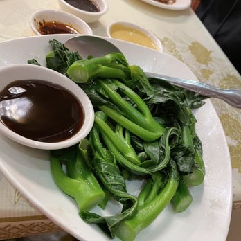 Phoenix Restaurant - Chinese broccoli - Dim Sum Near Me - Chicago, Illinois