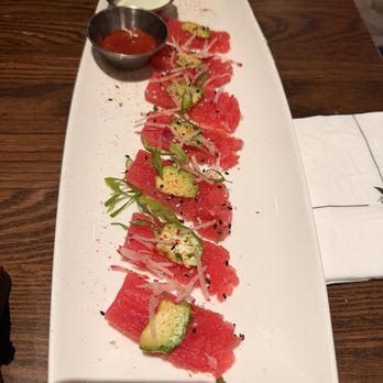 Cooper’s Hawk Winery & Restaurant - Asian Ahi Tuna Sashimi GF appetizer - Wine Bars Near Me - Wesley Chapel, Florida