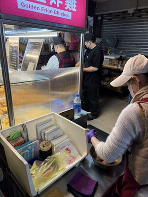 Linjiang Night Market by null