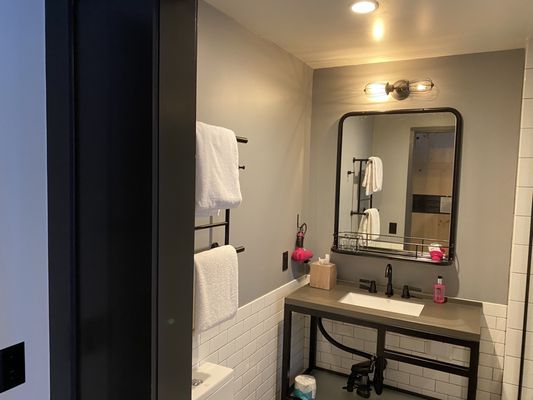 Moxy Nashville Downtown by null