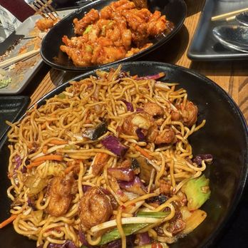 P.F. Chang's - Asian Fusion Near Me - Cerritos, California