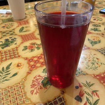 Lakeside Sports Grill - Cranberry juice... I like the tabletop pattern (6/10/21) - Cafes Near Me - Pahrump, Nevada