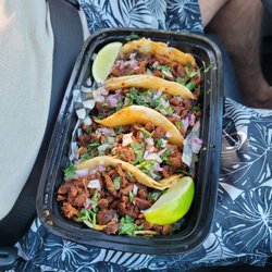 Tacos al pastor