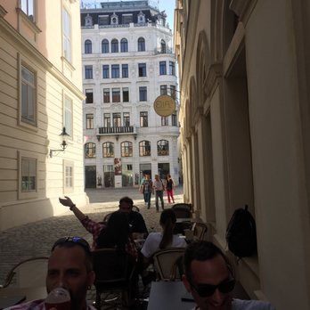 Mel's craft beers & diner - Pubs Near Me - Vienna, 9 Mel's craft beers & diner - Pubs Near Me - Vienna, 9