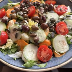 Trinity College Pub - Garden Salad