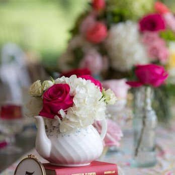 Divine Designs & Events - Wedding Planning Near Me - Franklin Park, Illinois Divine Designs & Events - Wedding Planning Near Me - Franklin Park, Illinois