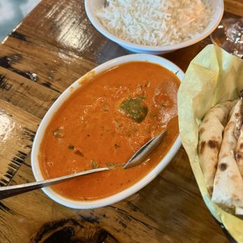 The Silk Road - Chicken tikka and garlic naan - Indian Near Me - Coppell, Texas The Silk Road - Chicken tikka and garlic naan - Indian Near Me - Coppell, Texas