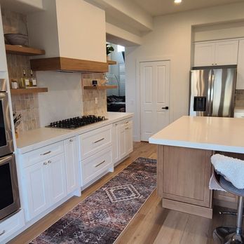 Premium Cabinets - Custom hood, backsplash, floating shelves, and deep drawers - Cabinetry Near Me - Oceanside, California