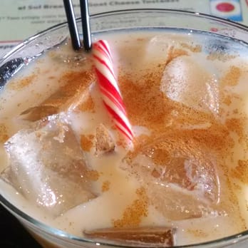 Estrella Negra - Candy cane rum horchata - Mexican Near Me - Chicago, Illinois Estrella Negra - Candy cane rum horchata - Mexican Near Me - Chicago, Illinois