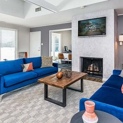 The Lakes at Fountain Square Apartment Homes