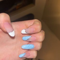 Expert Nail & Spa - Nails on Left hand