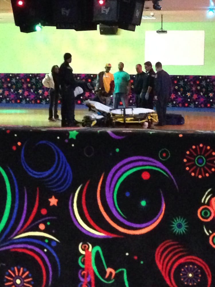 MARKHAM ROLLER RINK Updated September 2024 16630 Dixie Hwy, Markham