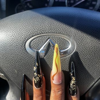 ChrisTstyle Nails - Nail Salons Near Me - Chicago, Illinois