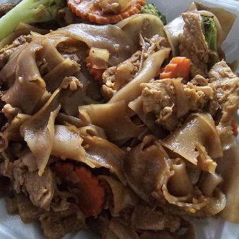 Thai Taste 2 - Pad See Ew - Thai Near Me - Bonita, California