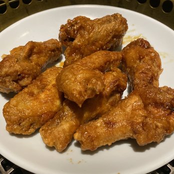 Bonchon Cambridge - John F Kennedy St - Small Wings (Soy Garlic) - Korean Near Me - Cambridge, Massachusetts