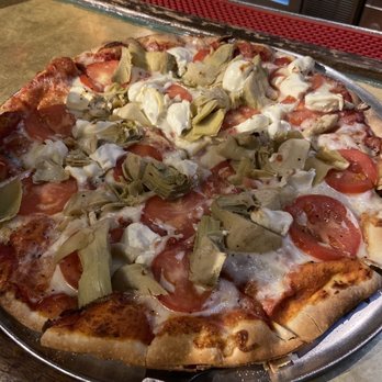 Pizza Man Milwaukee - Artichoke a la mode - Pizza Near Me - Milwaukee, Wisconsin