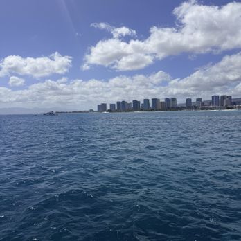 Pink Sails Waikiki - Boat Tours Near Me - Honolulu, Hawaii Pink Sails Waikiki - Boat Tours Near Me - Honolulu, Hawaii