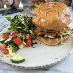 Asllani's Corner - Beefolloburger Combo