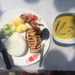 Happy Bar - Grilled fresh squid (250 PHP)