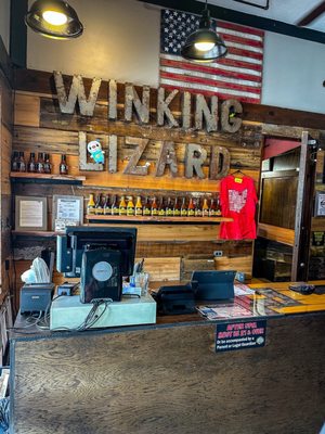 Winking Lizard Peninsula by null