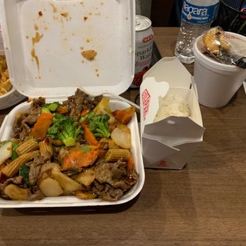 Golden Dragon Express - a takeout box of food - Chinese Near Me - San Antonio, Texas