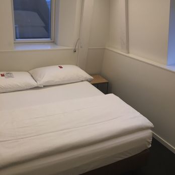 Hotel Walhalla - Hotel room - Hotels Near Me - Zürich, ZH