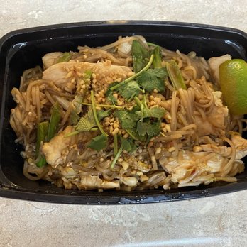 Blue Elephant Thai Restaurant - Chicken Pad Thai - Thai Near Me - Coralville, Iowa Blue Elephant Thai Restaurant - Chicken Pad Thai - Thai Near Me - Coralville, Iowa