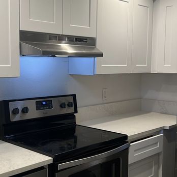 Seattle Cabinets - Kitchen & Bath Near Me - Kent, Washington