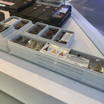 Christophe Roussel - Chocolatiers & Shops Near Me - Paris, 75 Christophe Roussel - Chocolatiers & Shops Near Me - Paris, 75