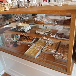 Caros Konditorei und Café - Kuchentheke Teil 2