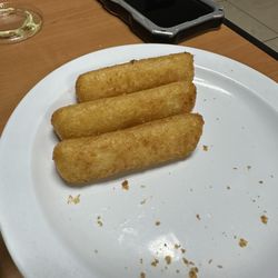 El Rico Frappe Latino - Yucca fries