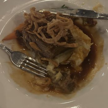 Robins Restaurant - Brown Ale Braised Short Rib.  Yum! - New American Near Me - Cambria, California