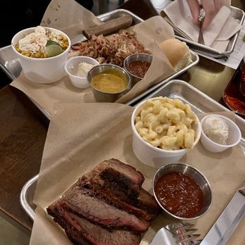 Papa Moon Headquarters Brewing & BBQ - Brisket and pulled pork. Mac and cheese and street corn - Breweries Near Me - Scottsbluff, Nebraska