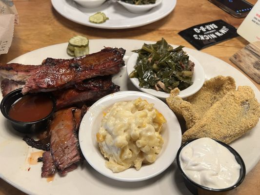 Jim 'N Nick's Bar-B-Q by null