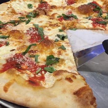 Presto's Pizza - Margherita - Pizza Near Me - Hackensack, New Jersey