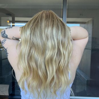 Max Hair Salon - Look how pretty and blonde she made my hair!! - Hair Salons Near Me - Vista, California