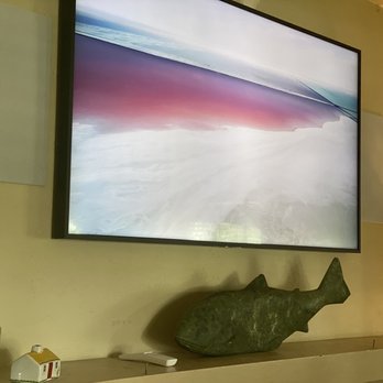 Phase Audio Visual - notice no wires - includes nintendo switch and full surroundsound with brand new speakers :-) - Home Theatre Installation Near Me