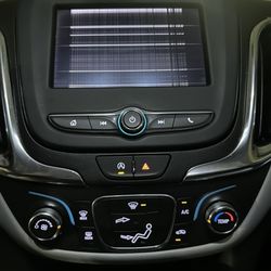 Bricktown Autobath & Shine - Screen damage, air cannot be adjusted due to heavy water damage.