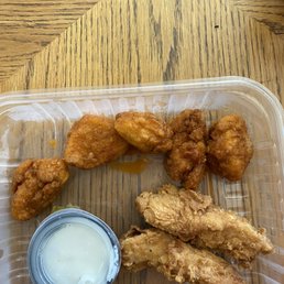 Boneless Wings & Chicken Crispers Boneless Wings & Chicken Crispers