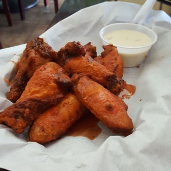 Pizza On Tap - Buffalo wings - Pizza Near Me - Vista, California